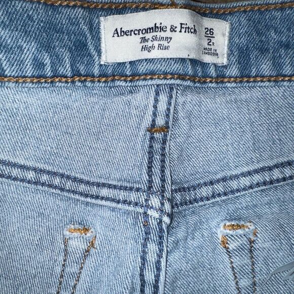Abercrombie & Fitch Blue Straight Leg Jeans with Distressed Details - Picture 3 of 4